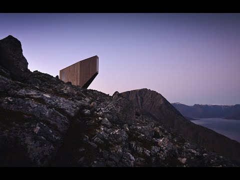 Opening day! The Øksfjord mountain bivuac